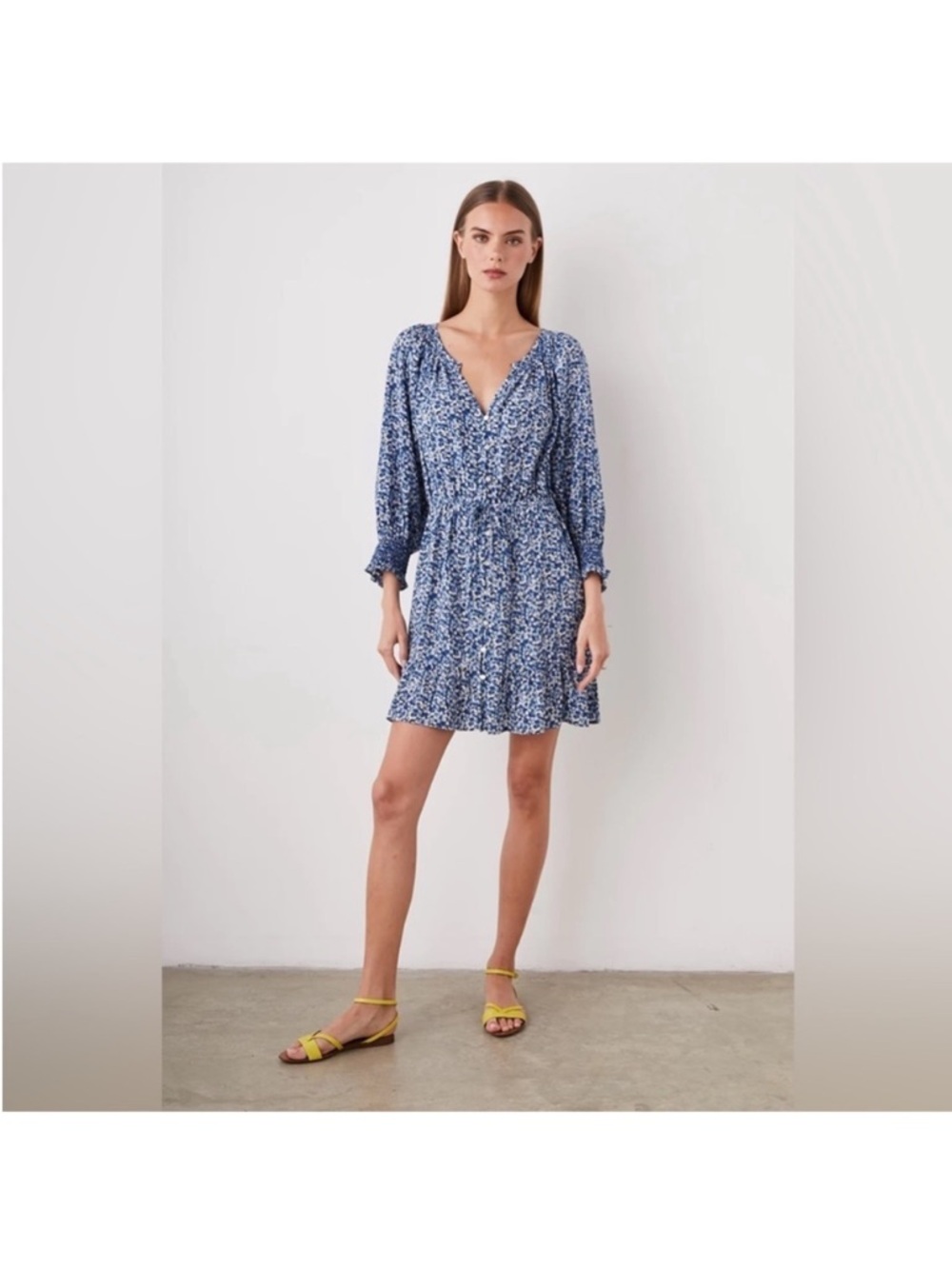 Rails Eliza Dress Ice Chrysanthemum Blue‎ Floral Mini Ruffle V-Neck Medium